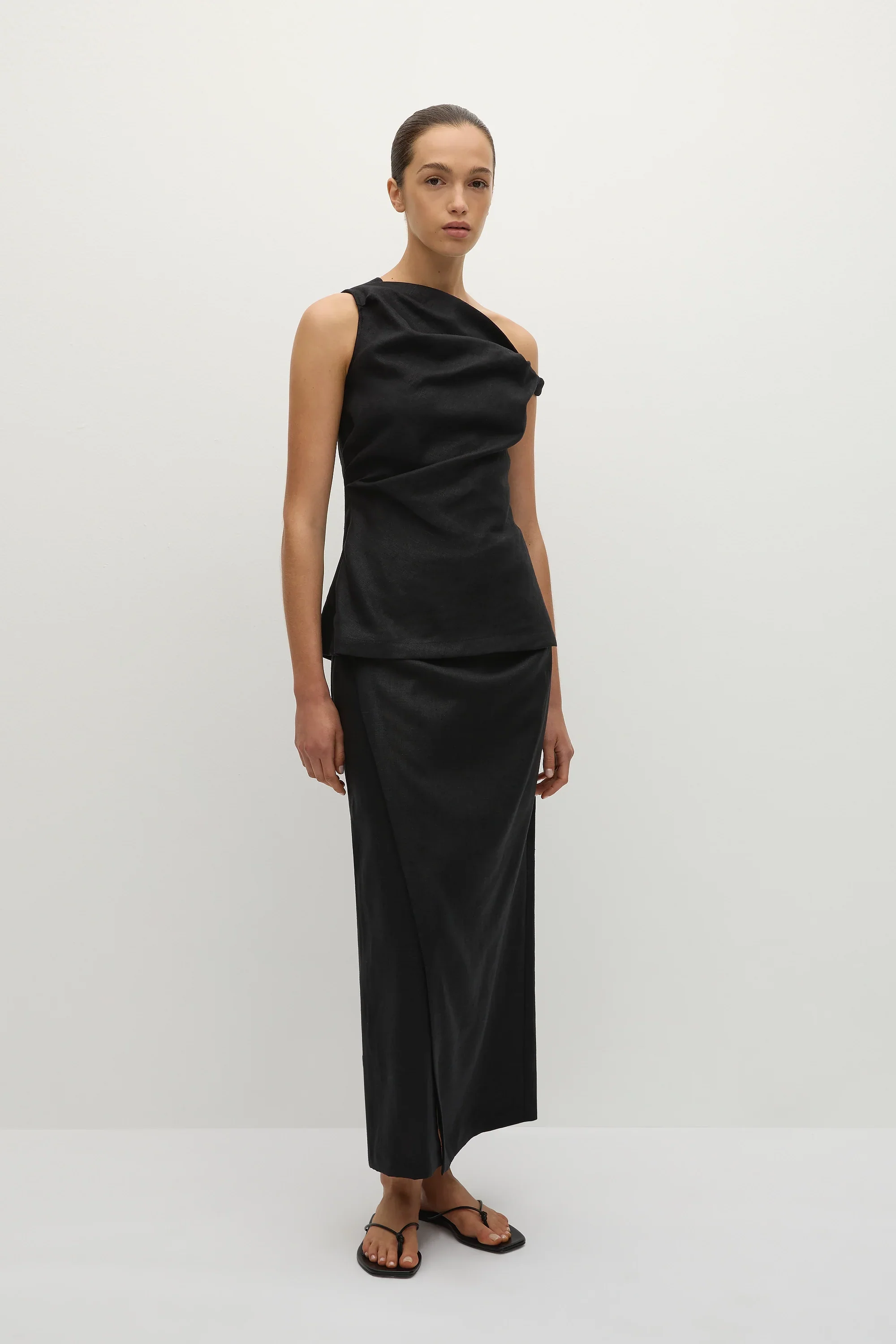 Suis Skirt Black - Final Sale - Image 3